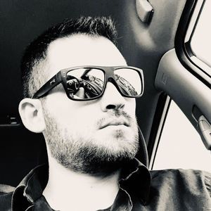 Meet your Posher, Carter